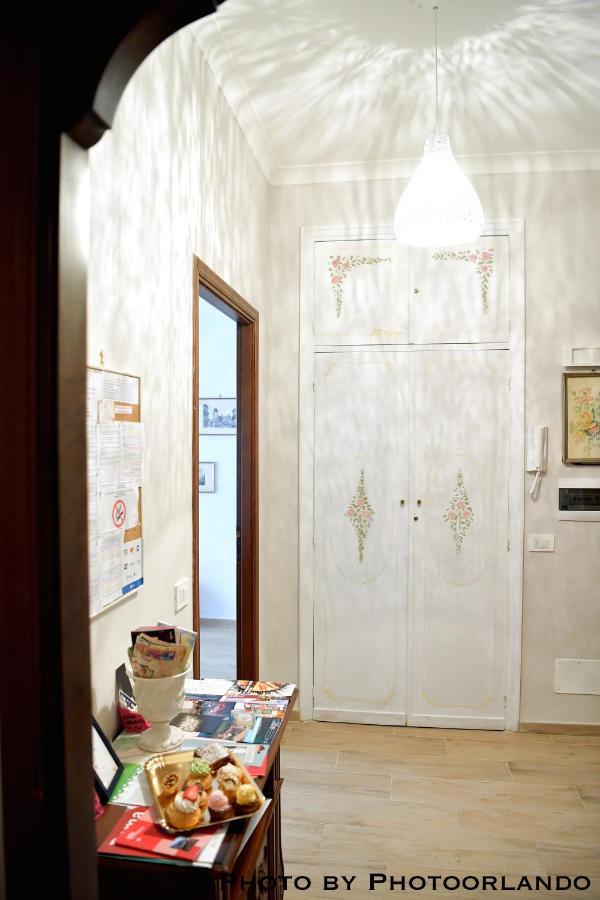 Casa Vacanza La Signorina Рим Экстерьер фото