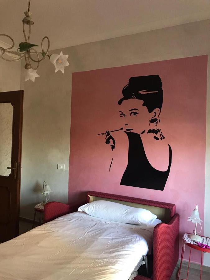 Casa Vacanza La Signorina Рим Экстерьер фото